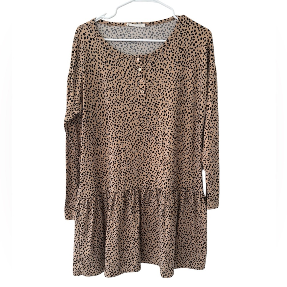 Lush Beige and Black leopard Patterned Fabric
relax Fit Long Sleeve Mini Dress